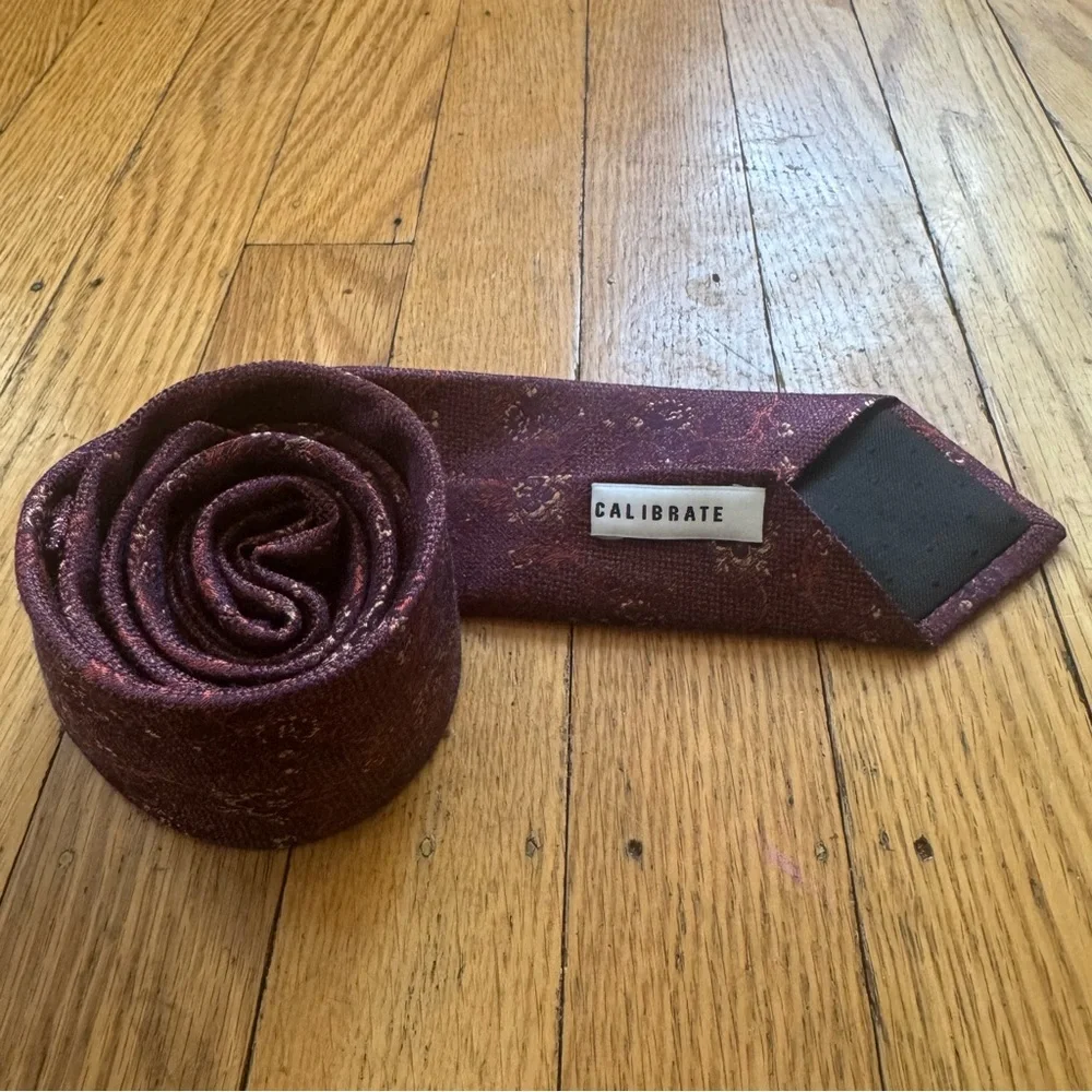 C2 by Calibrate Burgundy Floral Tie - Picture 7 of 10